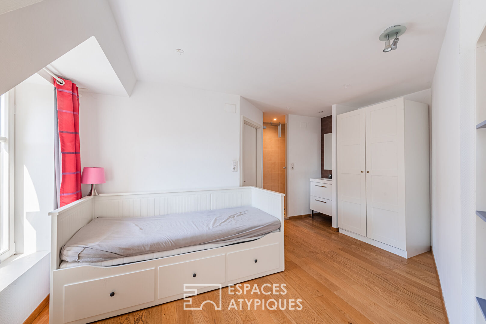 Already rented : Furnished flat on the top floor in the Contades district