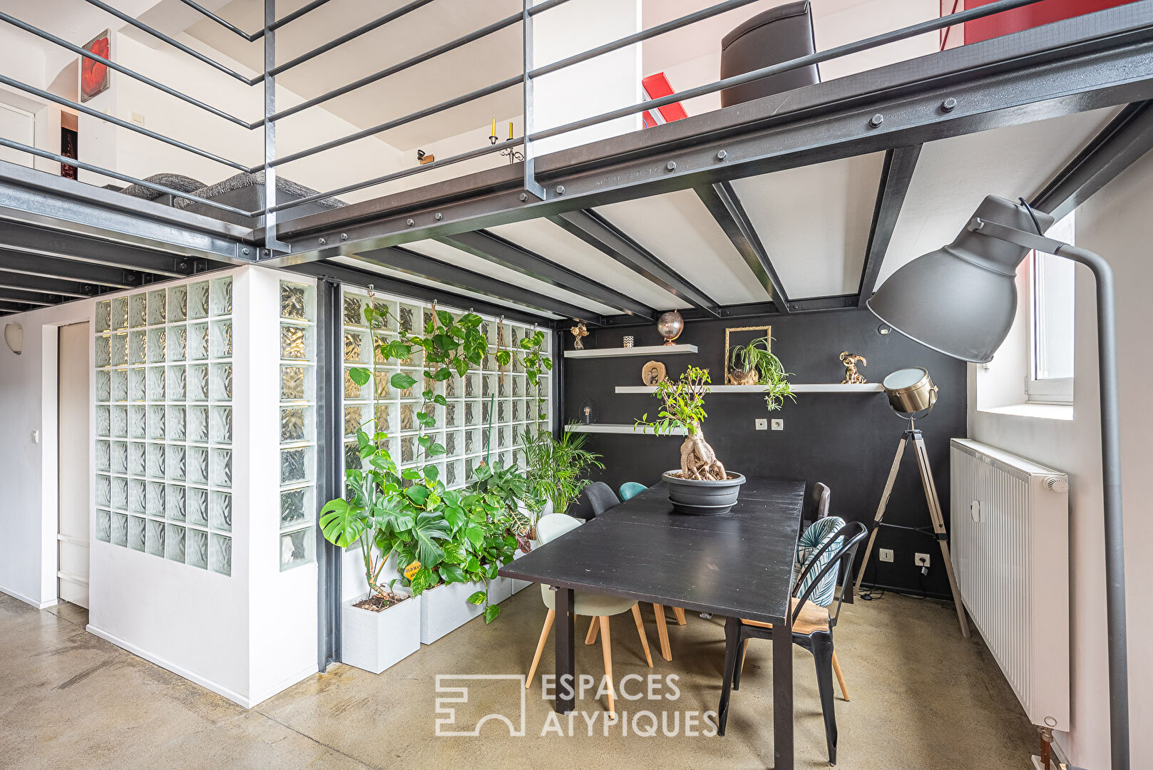 Industrial loft