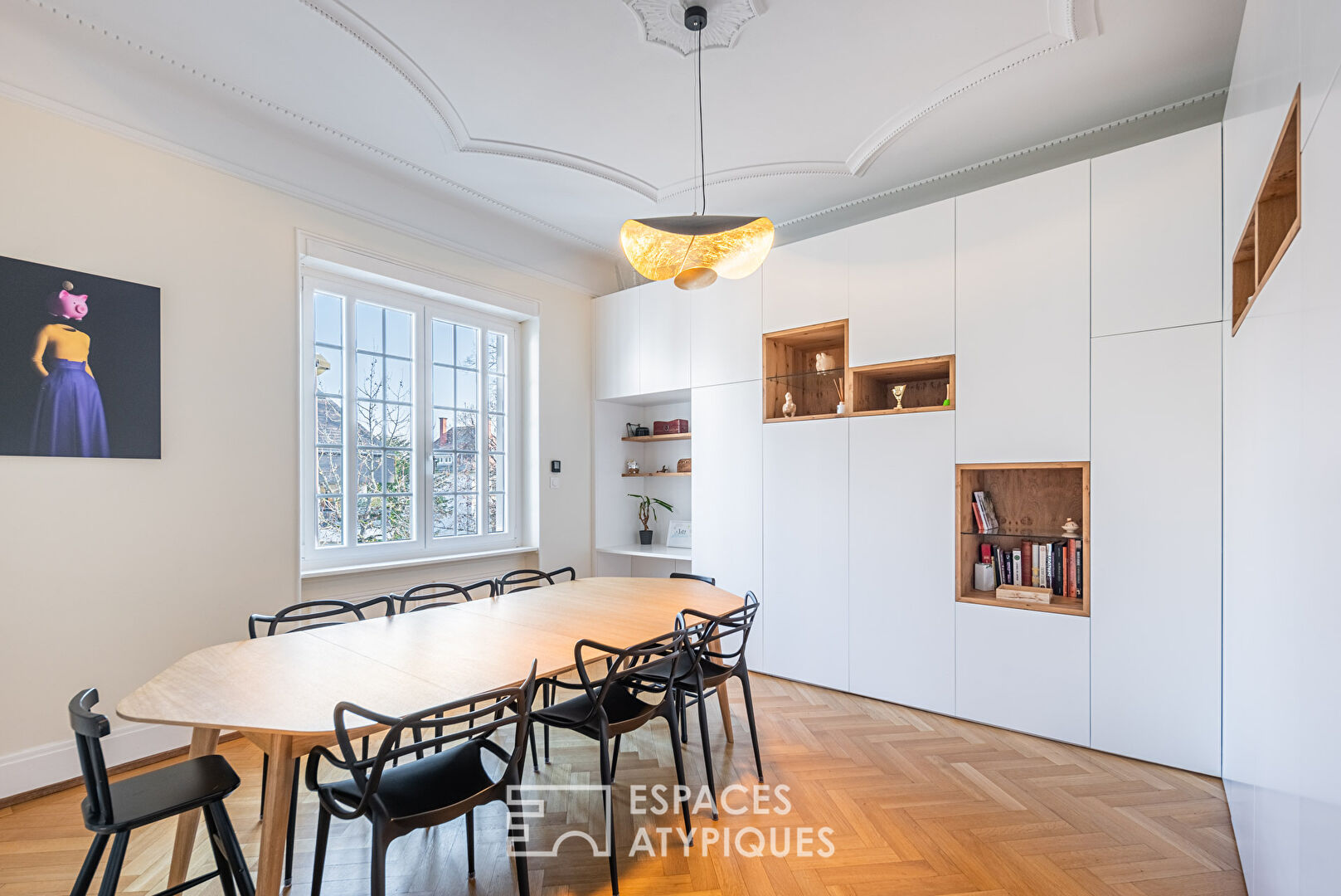 Appartement bourgeois et son jardin avec piscine