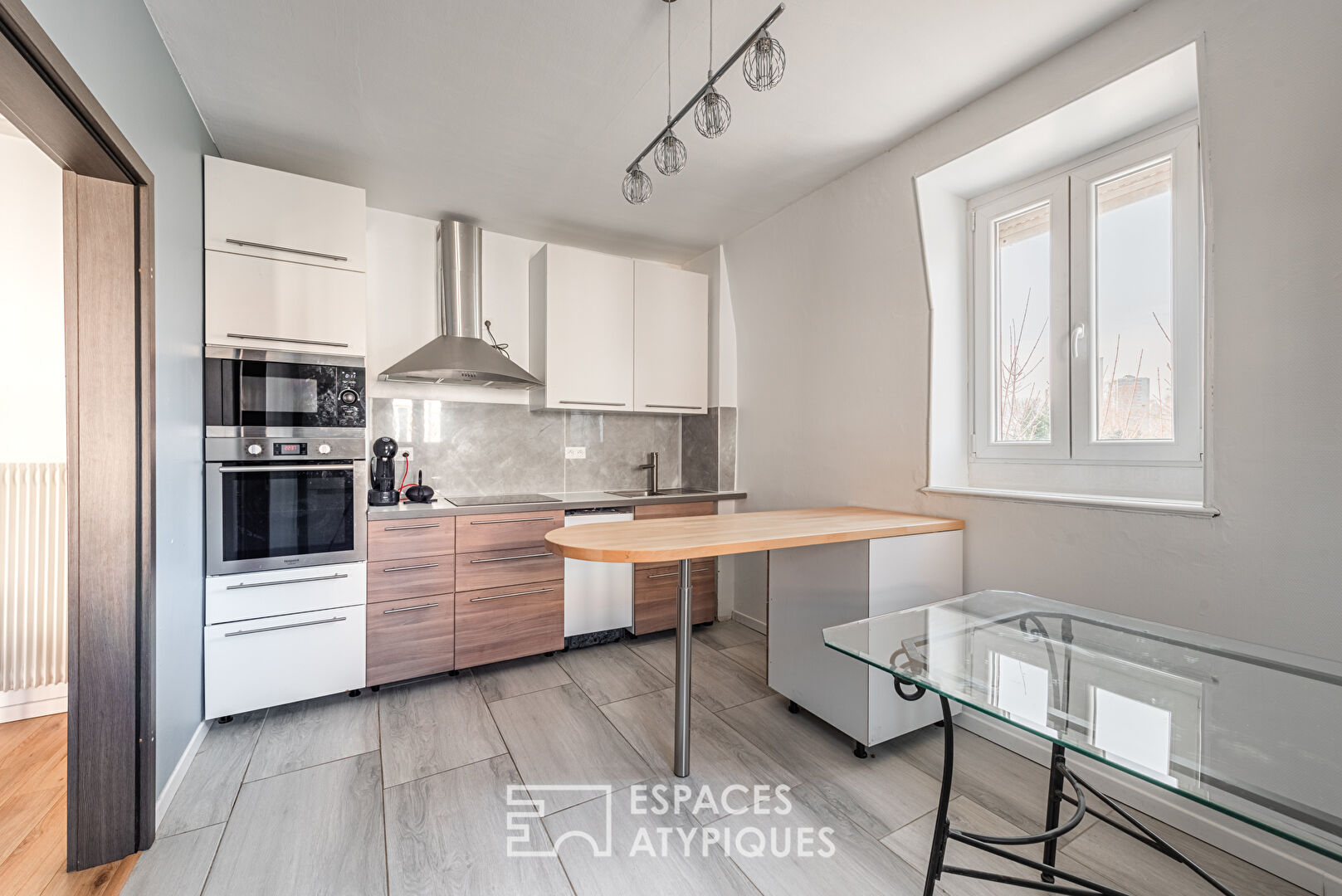 Déjà loué : Appartement dans une maison de maître