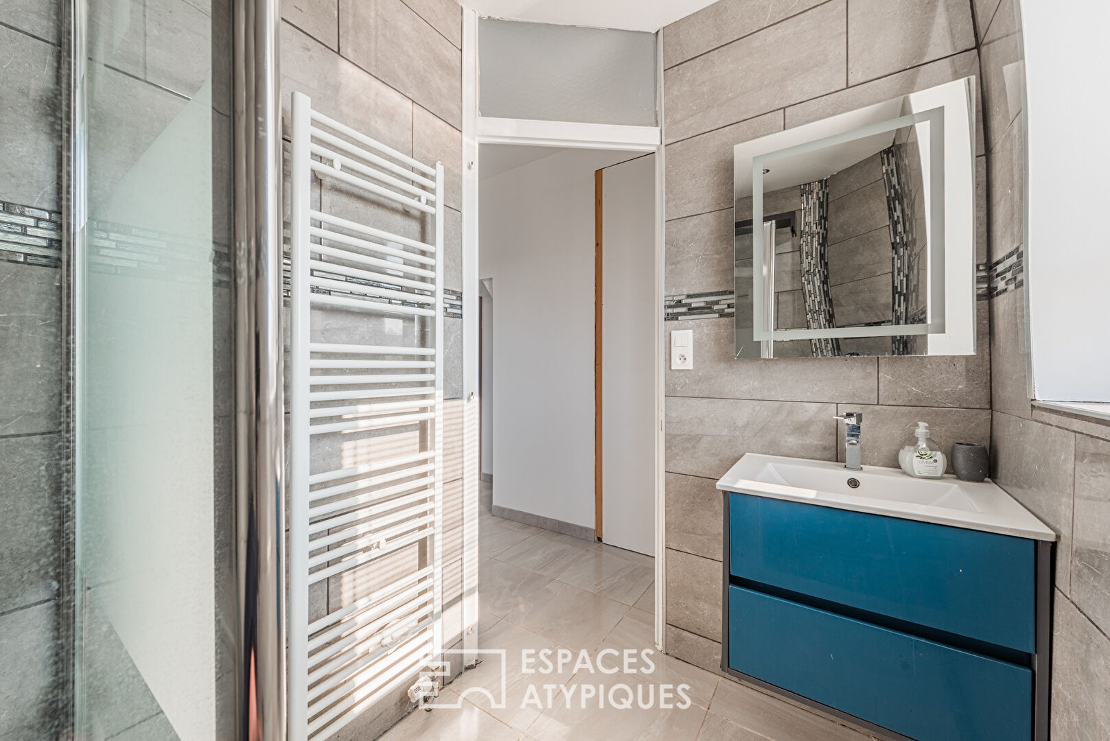 Déjà loué : Appartement dans une maison de maître