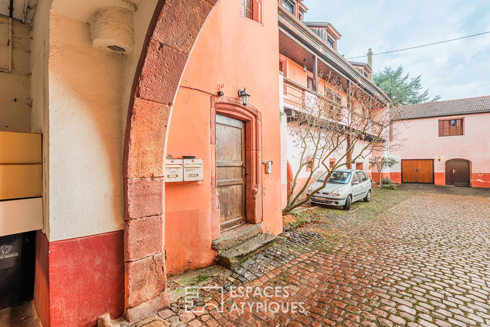 Duplex de charme sous les toits