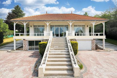 Maison d&rsquo;architecte des années 30 avec vue panoramique