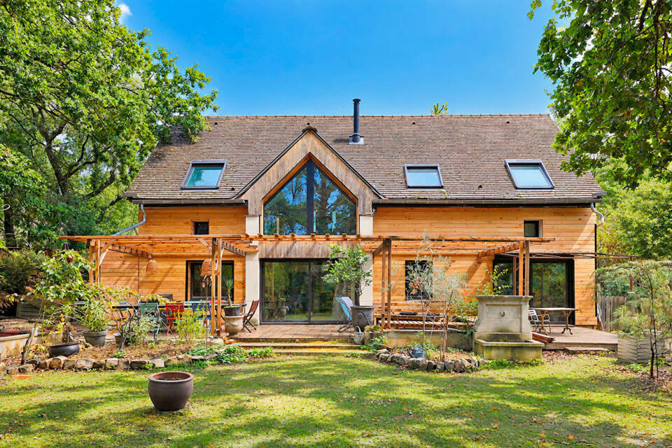 Maison contemporaine à Samois sur seine, au coeur de la nature