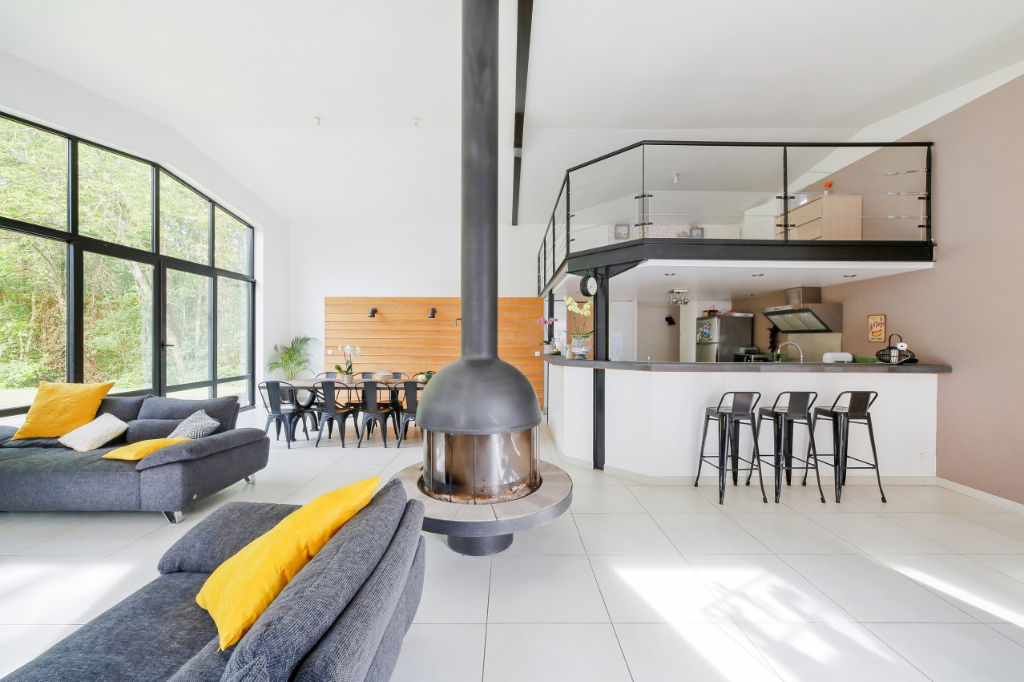 Maison loft contemporaine avec jardin