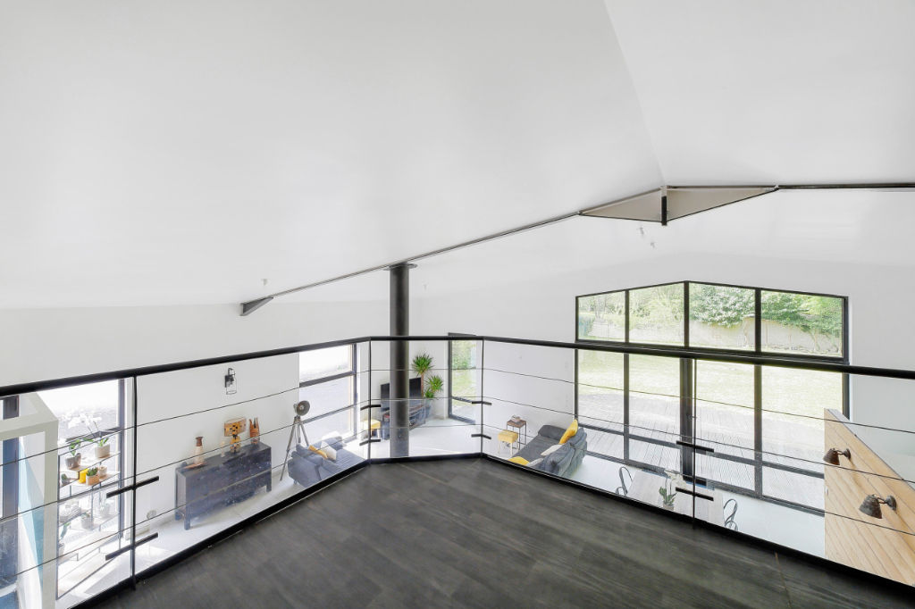 Maison loft contemporaine avec jardin