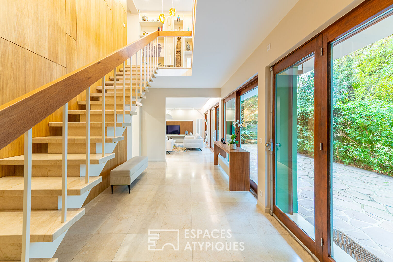 Renovated seventies architect’s house with park