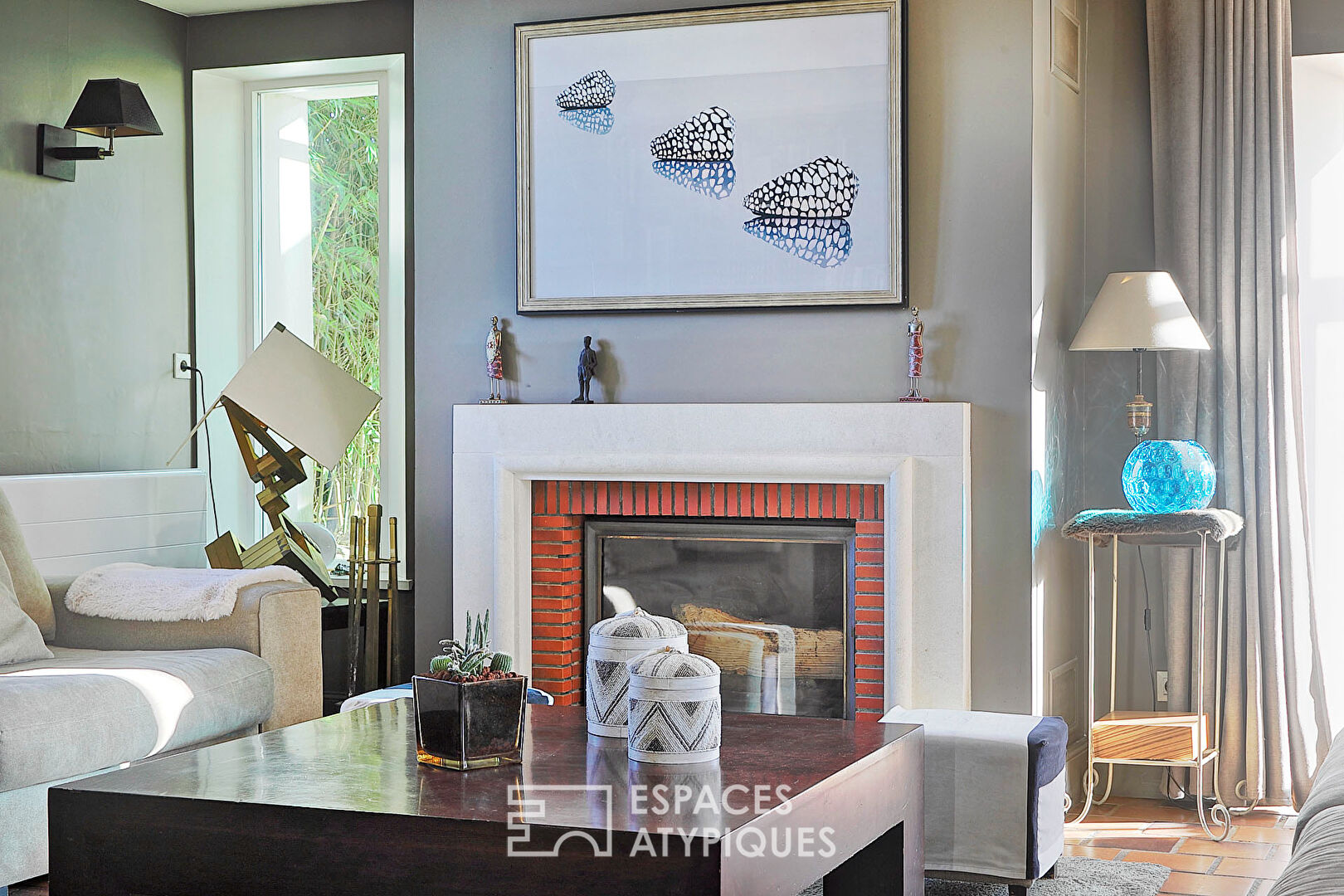 Beautiful renovated Brie house and its garden with swimming pool