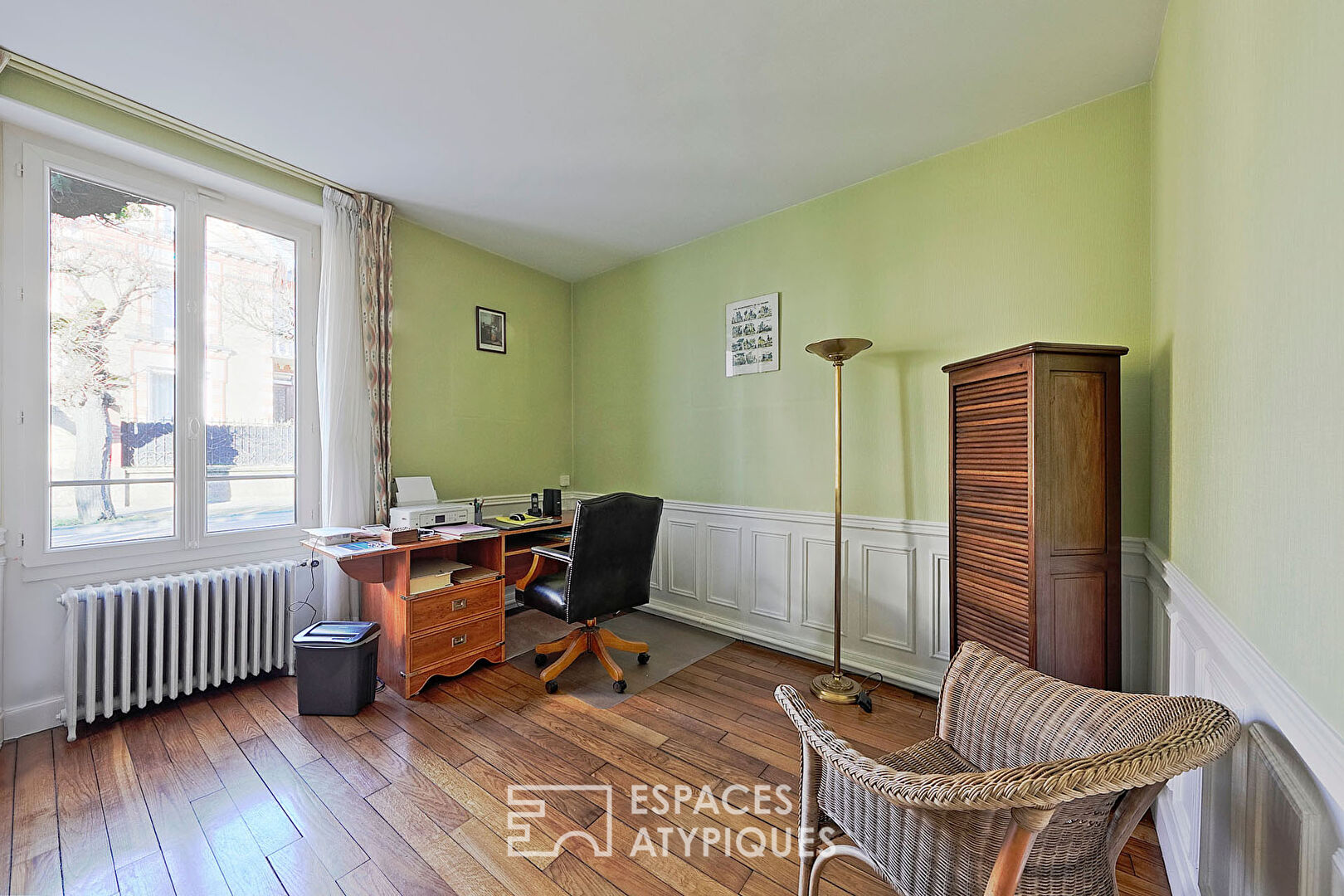 Maison de ville bourgeoise avec dépendances