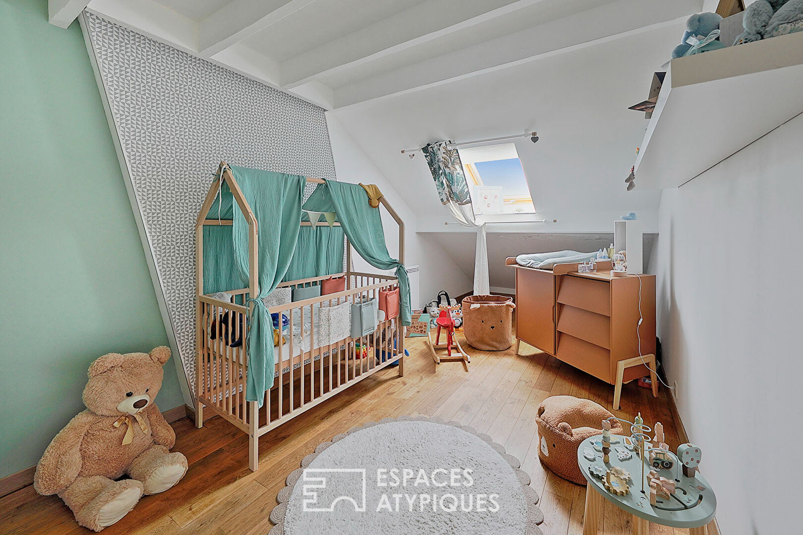 Duplex atypique rénové en coeur de ville