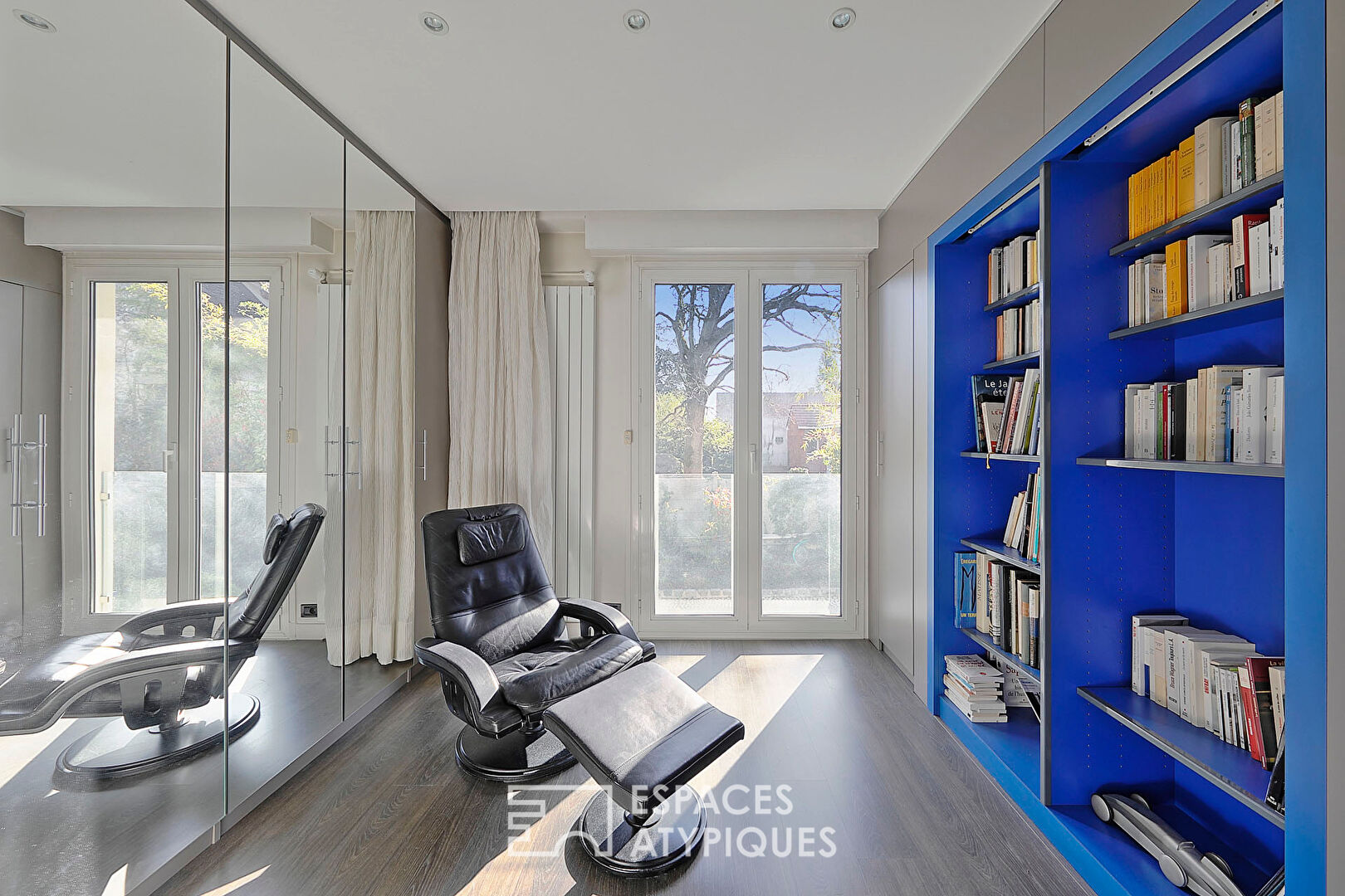 Architect-designed house with great design possibilities