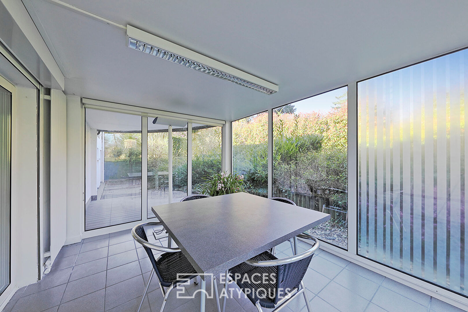 Architect-designed house with great design possibilities
