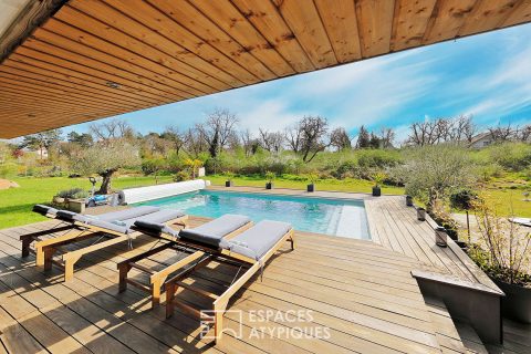 Maison d’architecte en ossature bois avec piscine