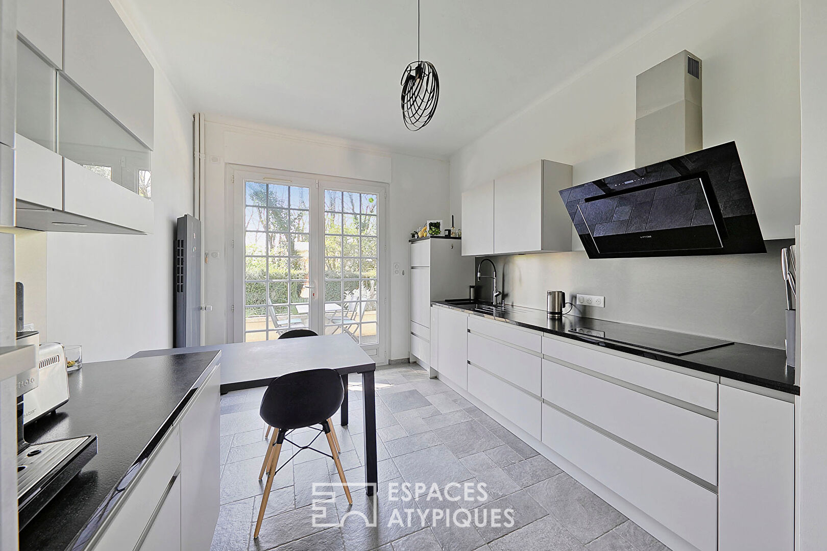 Maison familiale rénovée au calme, à deux pas du centre-ville