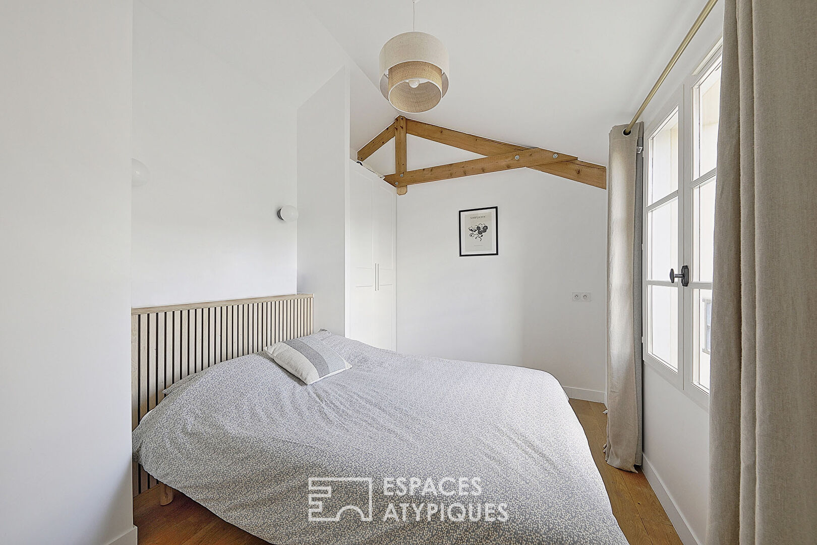 Maison de ville rénovée et son jardin intimiste