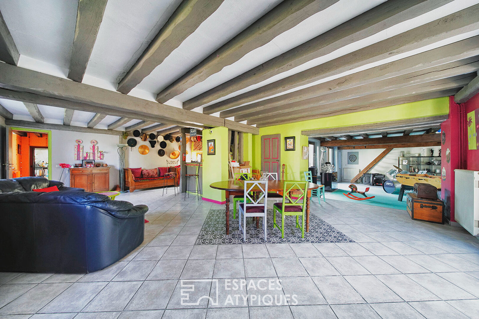 OLD RENOVATED FARMHOUSE – CHARM, SPACE, VERSATILITY