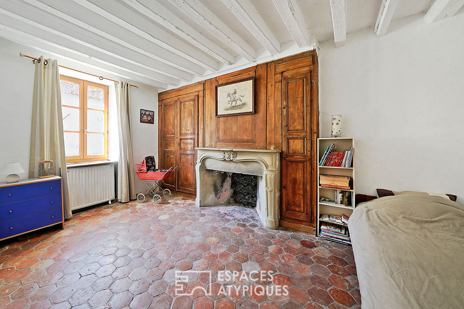 Propriété du XIXe avec maison d’amis, dépendances et jardin paysager