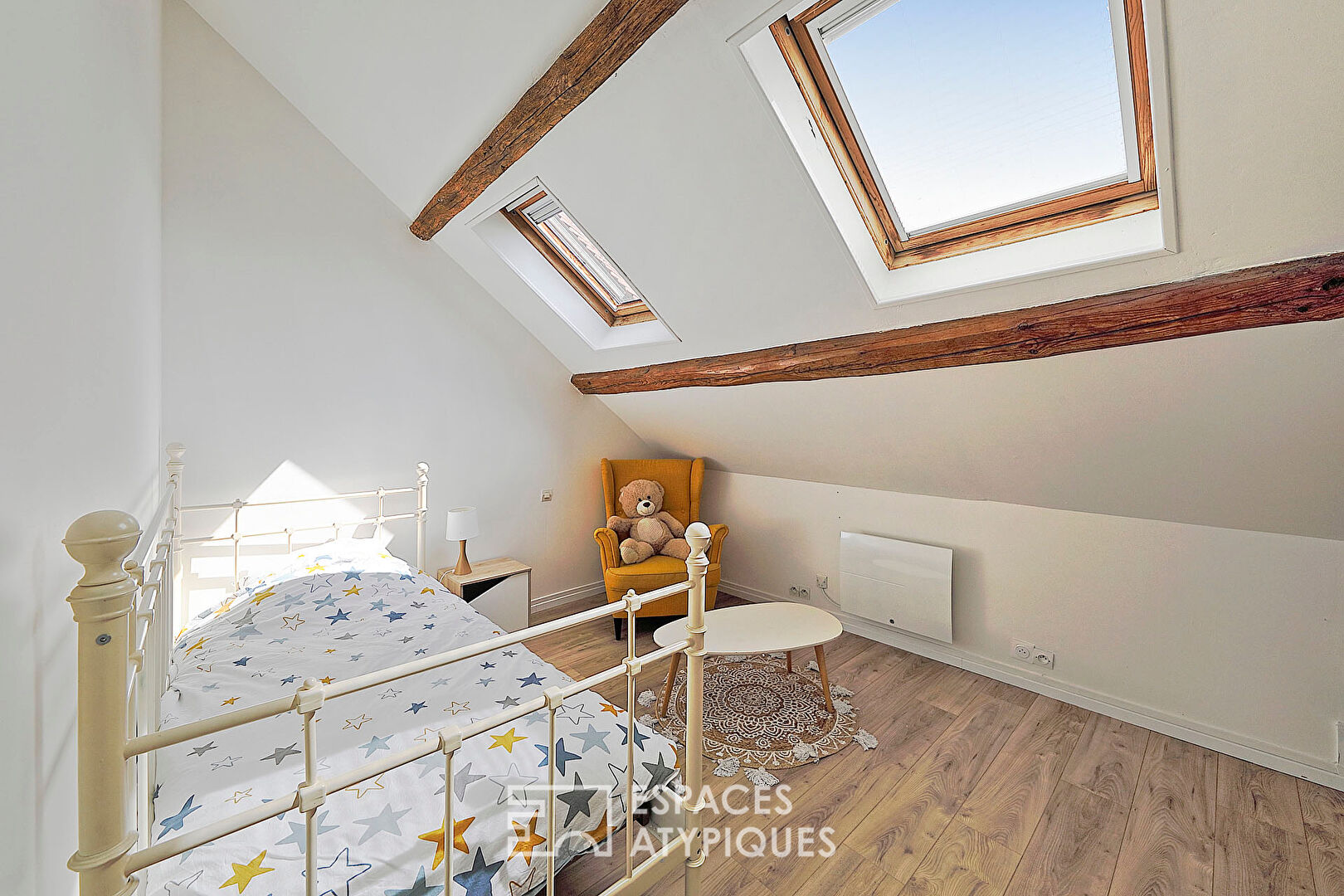 Maison de campagne rénovée avec son jardin bucolique