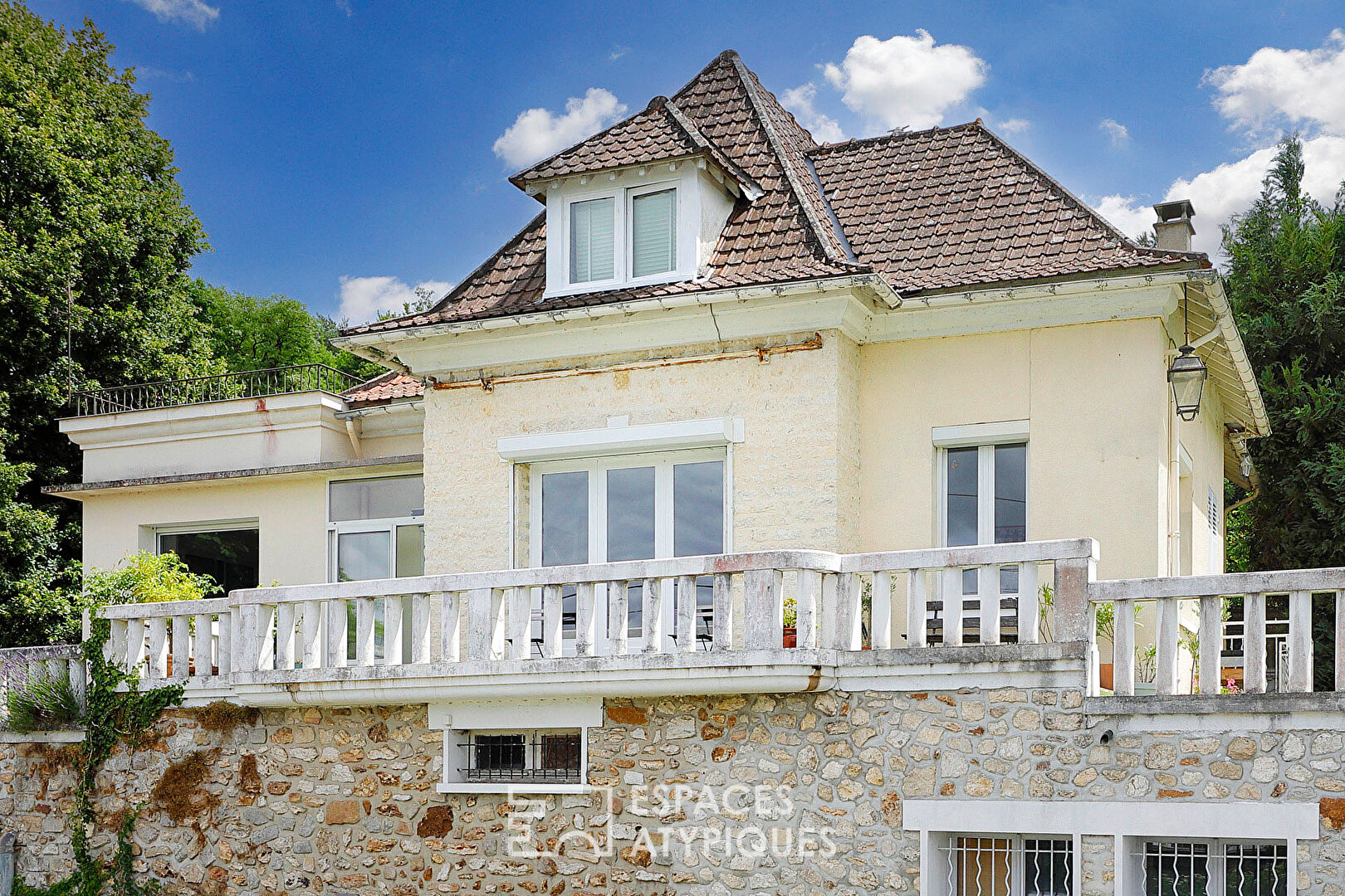 Charming House with Stunning Views