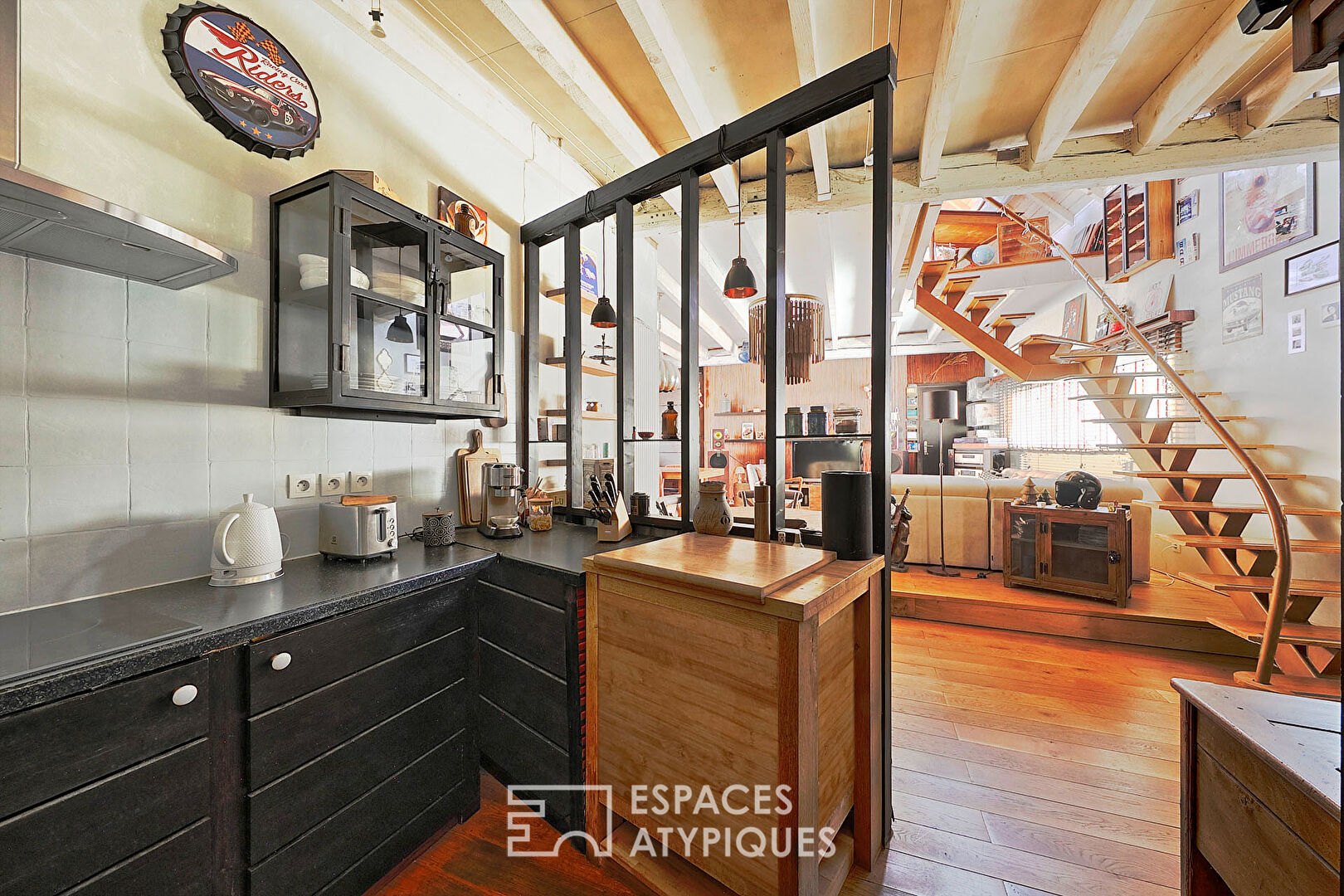 Charming renovated house and its sunny patio