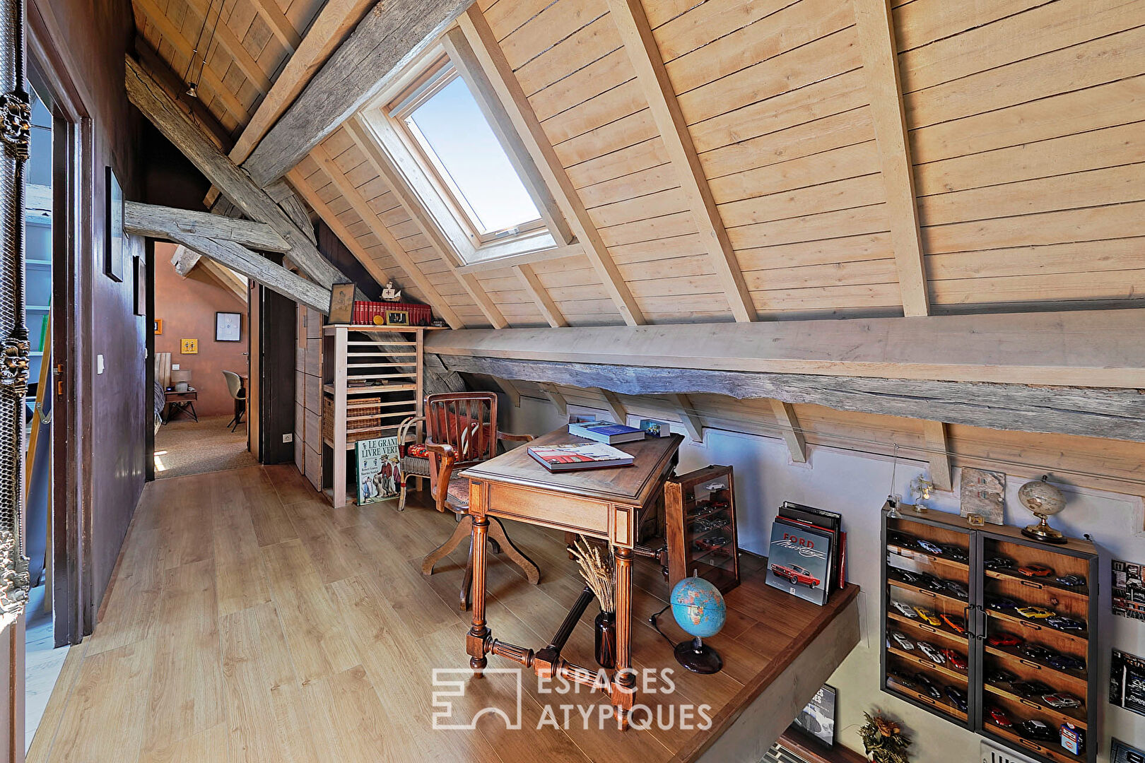 Charming renovated house and its sunny patio
