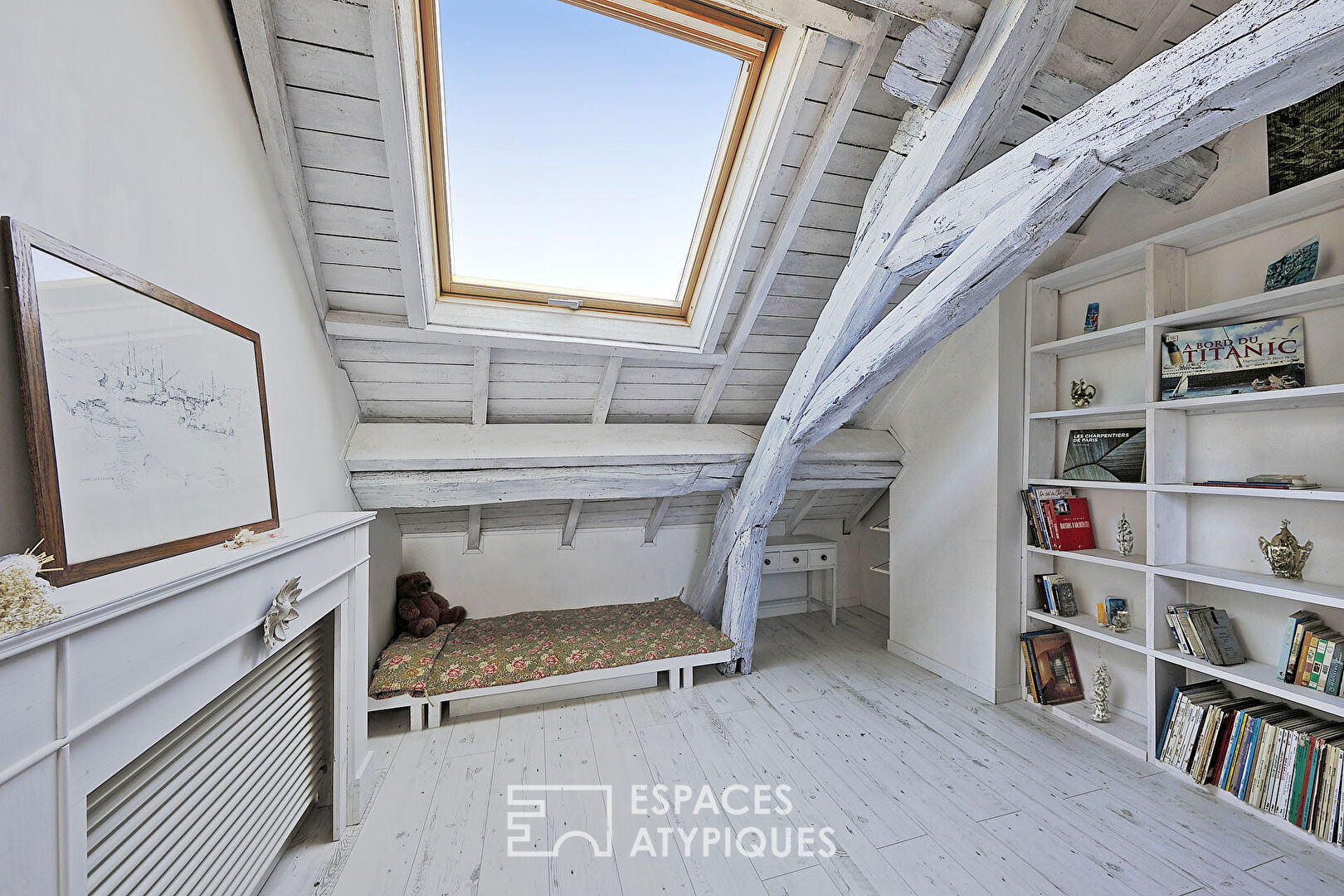 Charming renovated house and its sunny patio