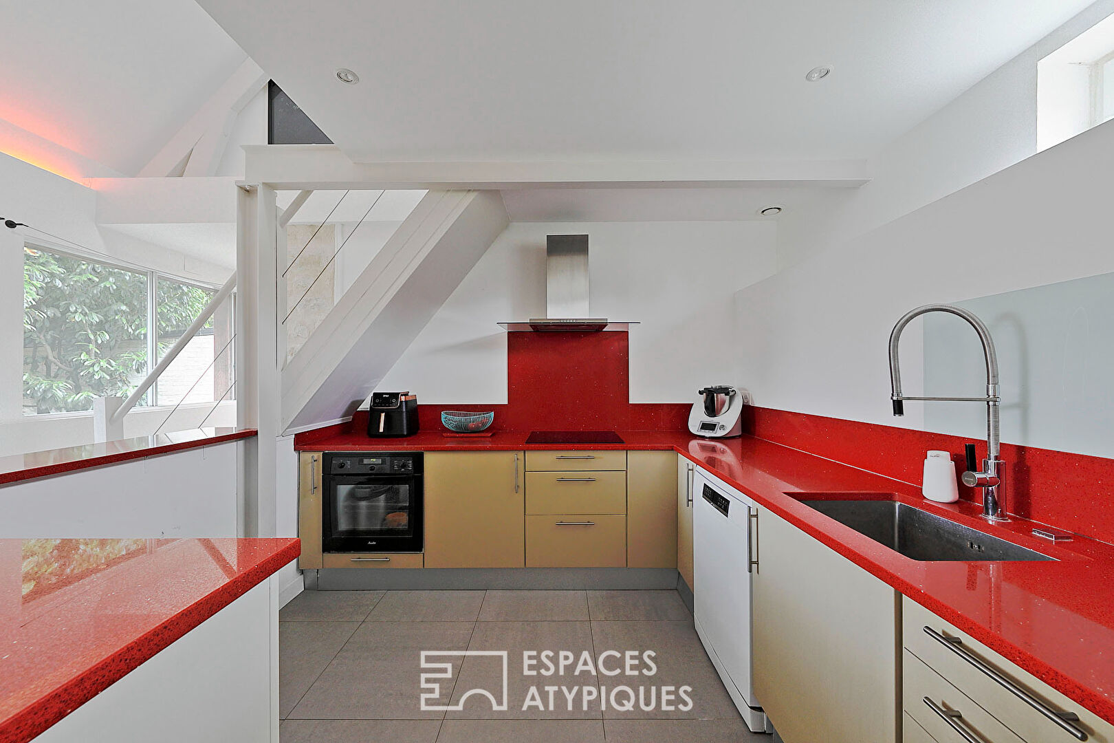 Maison esprit Loft avec jardin