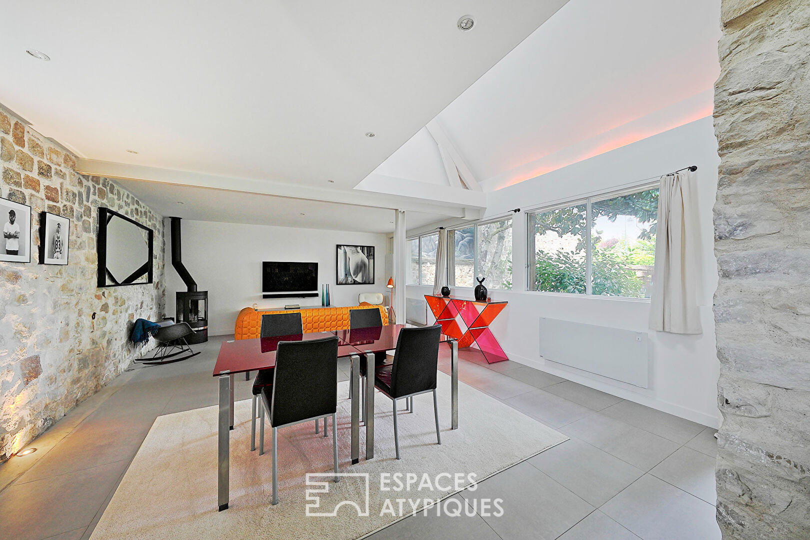 Maison esprit Loft avec jardin