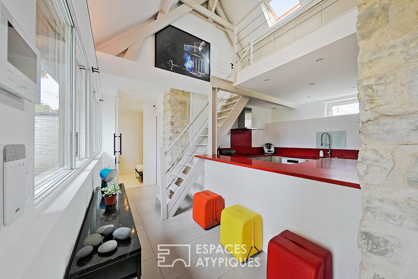 Maison esprit Loft avec jardin