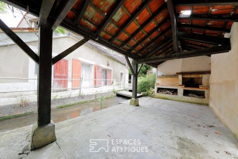 Old mill to renovate with garden