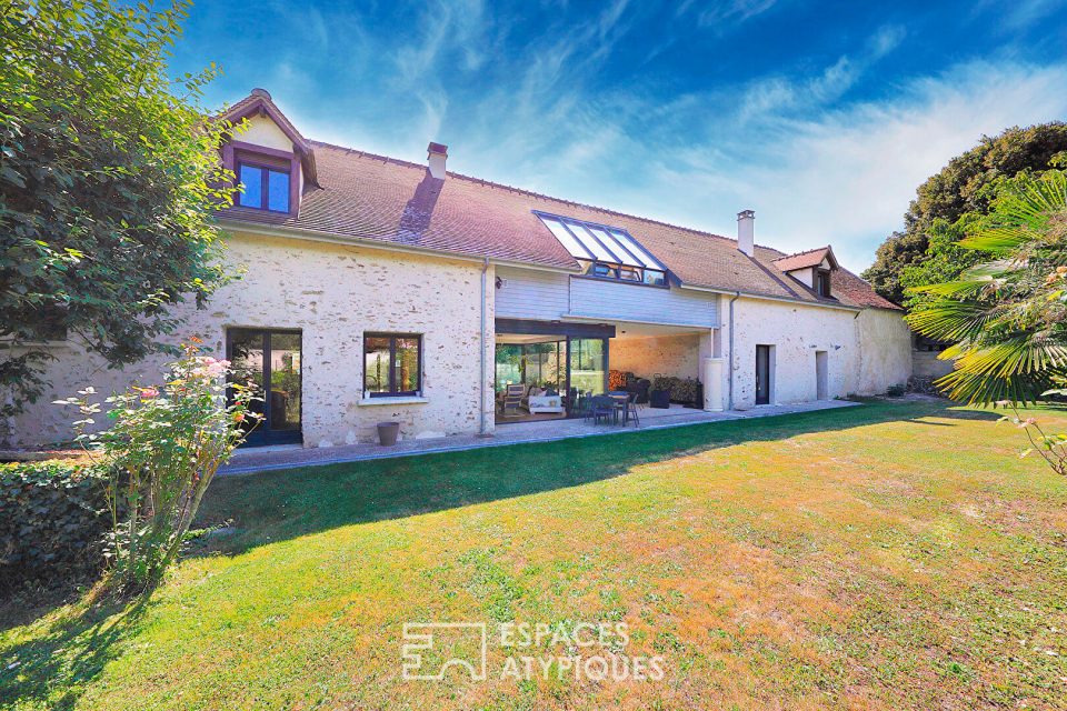 Authentique maison en pierre, rénovée avec piscine et esprit familial