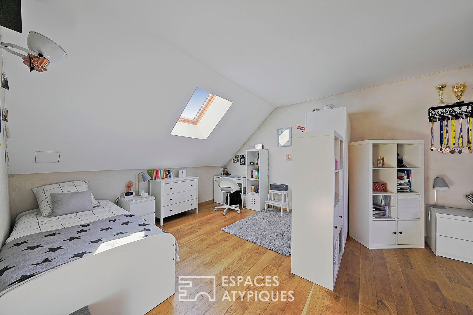 Authentique maison en pierre, rénovée avec piscine et esprit familial
