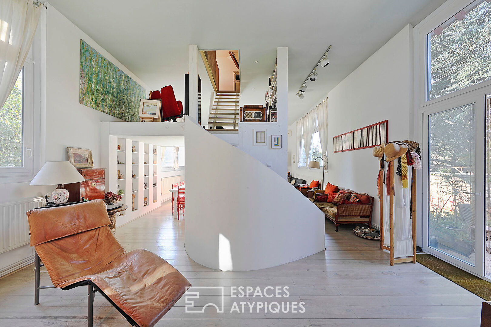 Maison d’artiste entre ville et Forêt