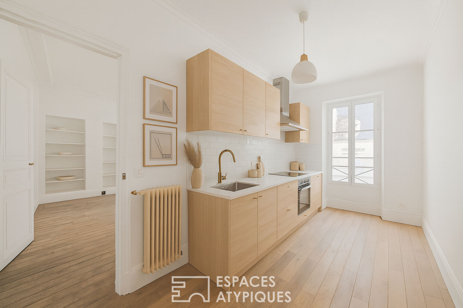 Duplex apartment to renovate with shared park