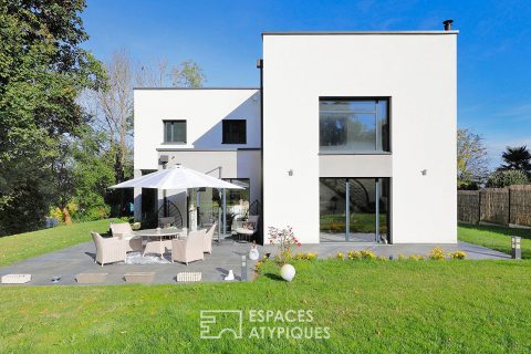 Maison d’architecte avec jardin
