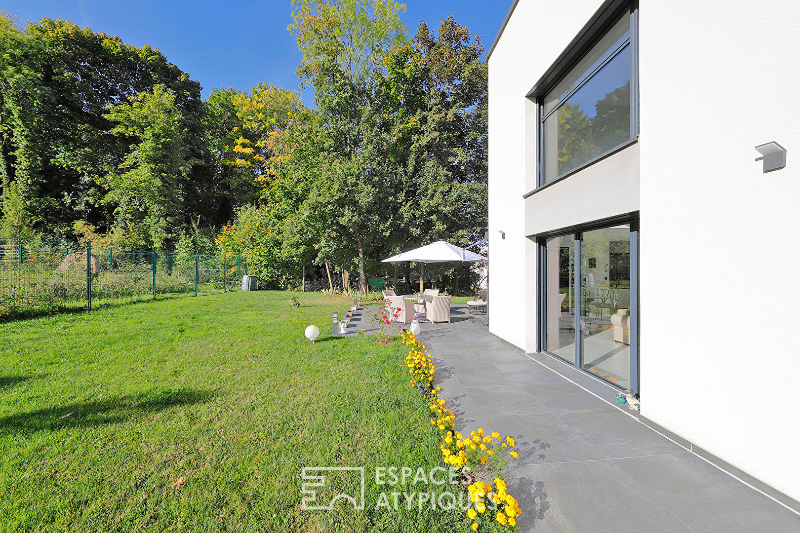 Maison d’architecte avec jardin