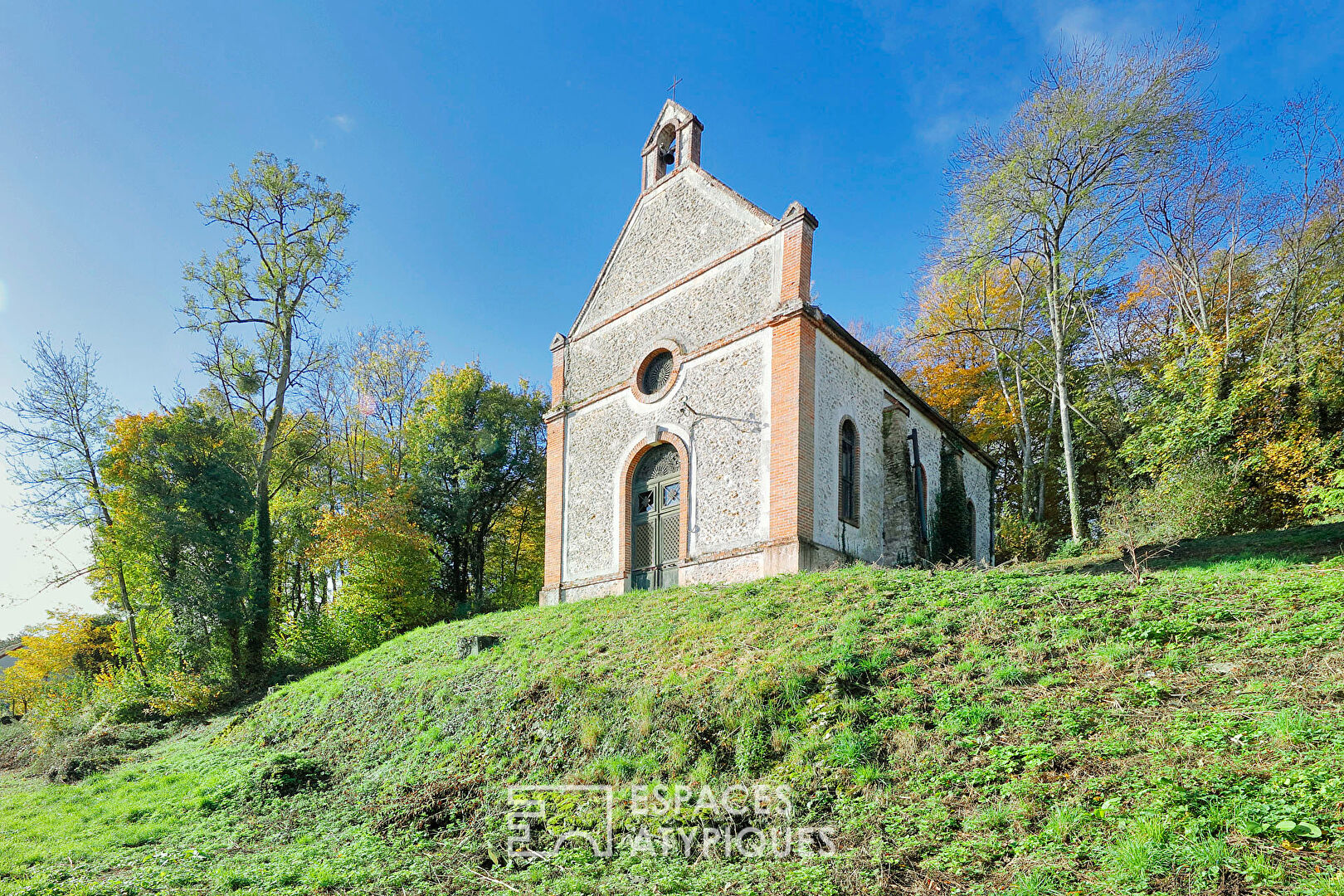 Une ancienne chapelle du XIX siècle à réinventer, au coeur de la vallée du Morin