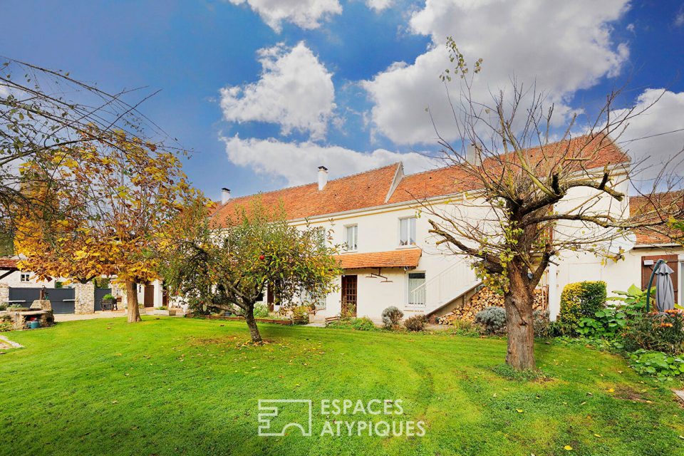 ancienne ferme rénovée et divisée en 3 unités de vie