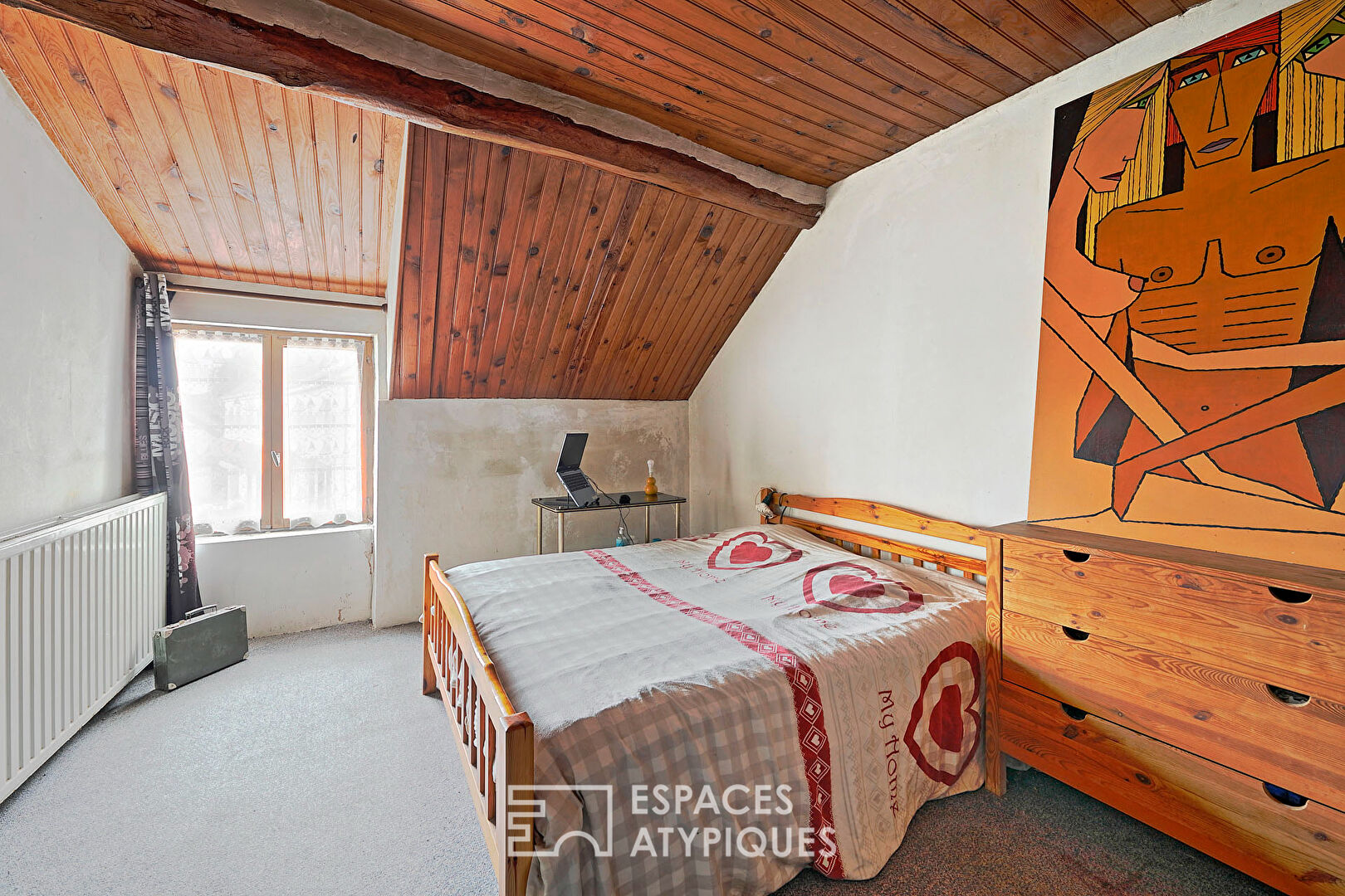 ancienne ferme rénovée et divisée en 3 unités de vie