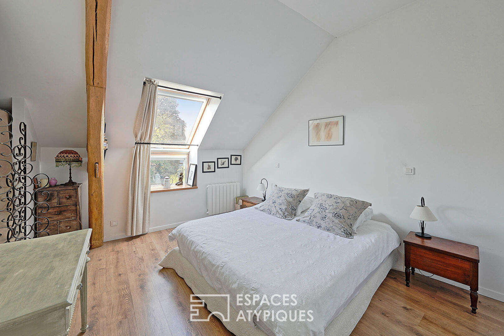 Renovated character longhouse with garden