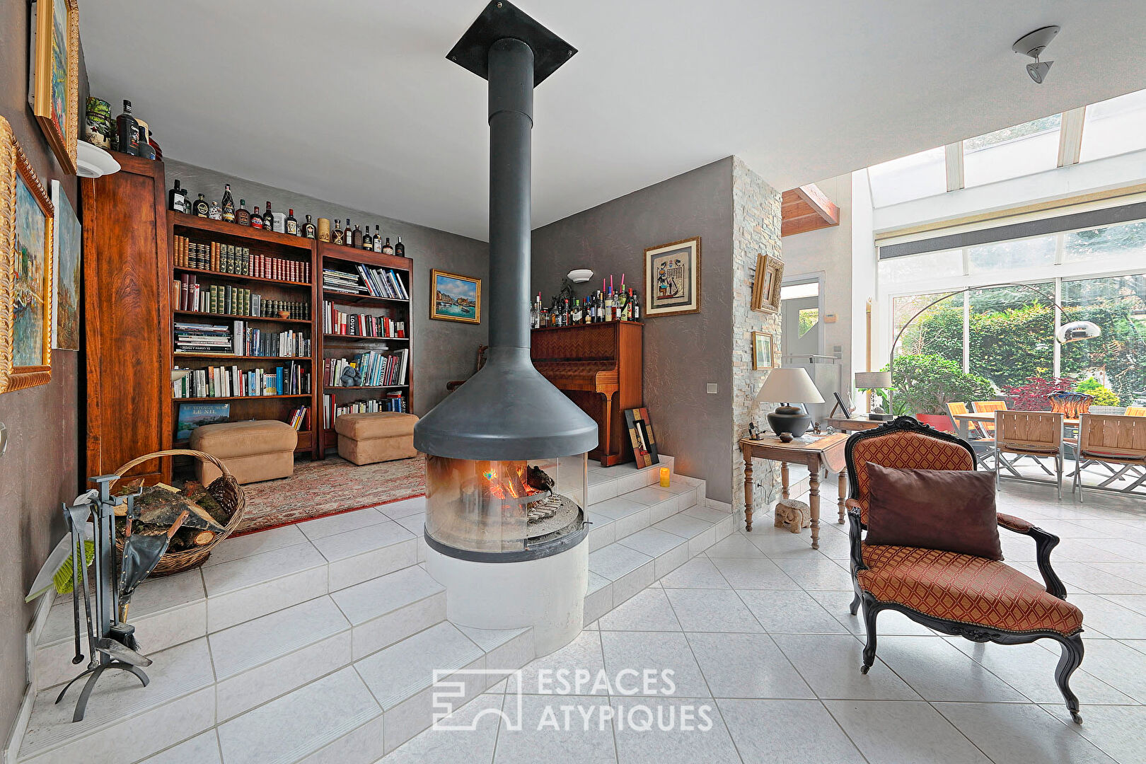 Maison d’architecte et son jardin paysager en centre ville