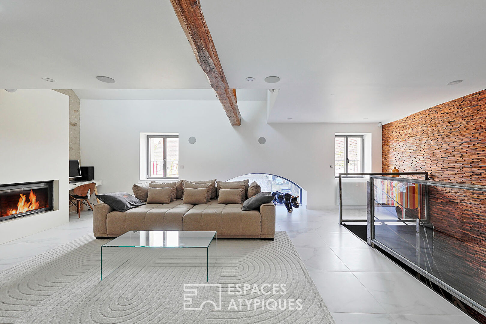 Ancienne longère métamorphosée en écrin ultra-moderne