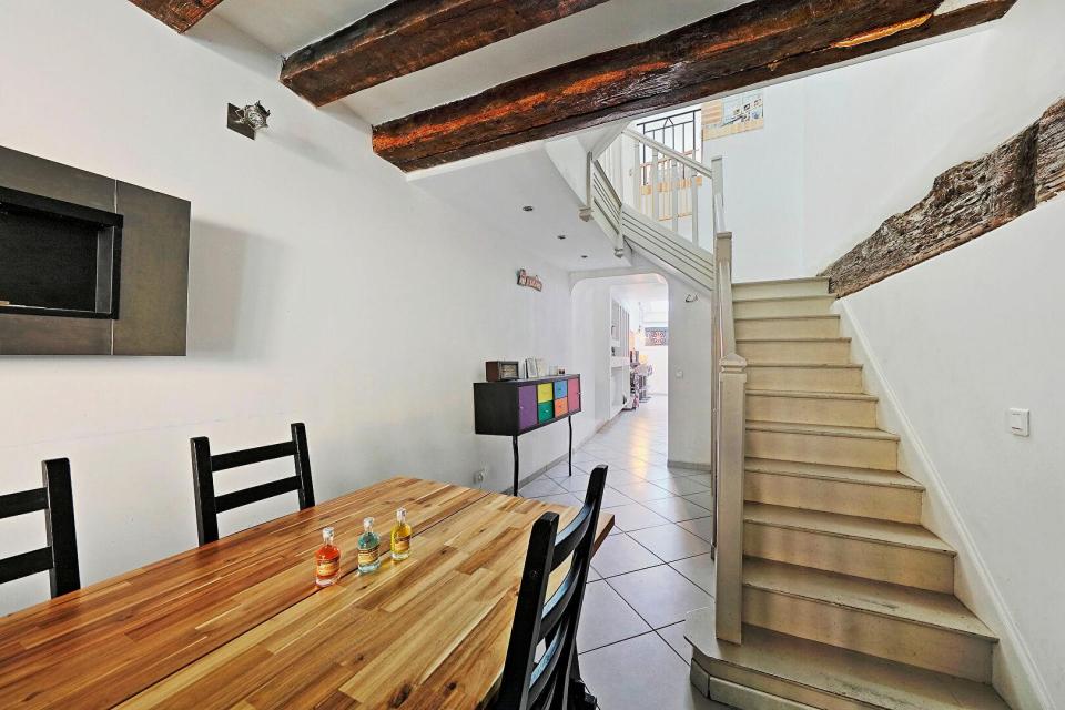 Maison de ville repensée par un architecte