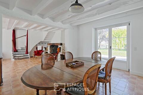 Beautiful, fully renovated stone farmhouse and its grounds with a view