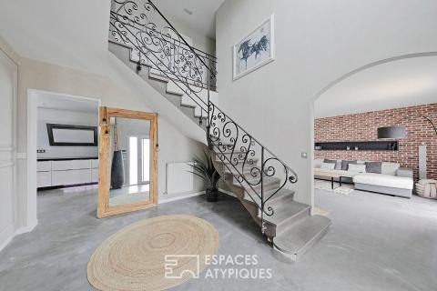 Villa d&rsquo;architecte et son jardin paysager avec piscine
