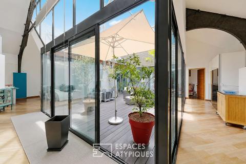 The Eiffel spirit at the heart of a loft near the banks of the Seine