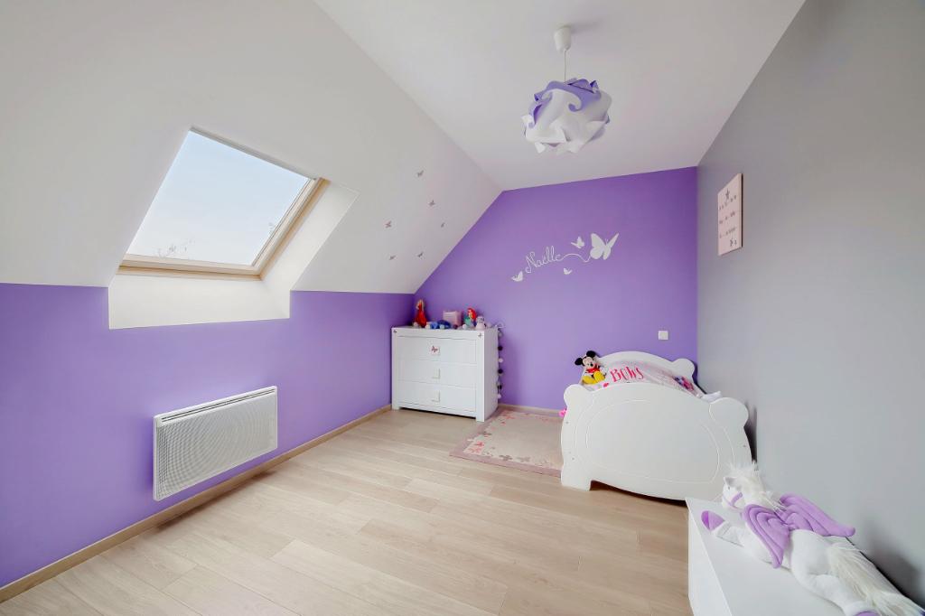 Maison contemporaine avec piscine