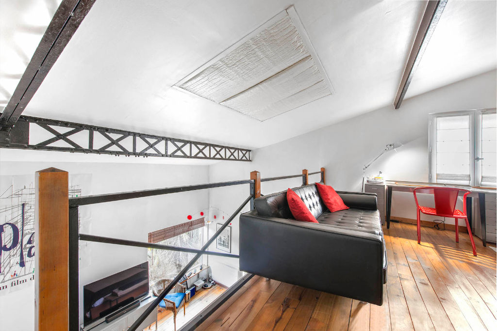 Loft aux volumes généreux avec terrasse aménagée