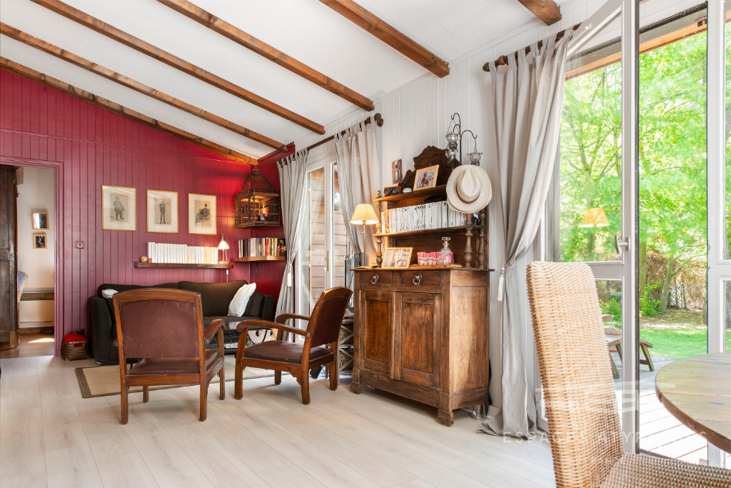 Maison ossature bois et sa vue imprenable sur un lac