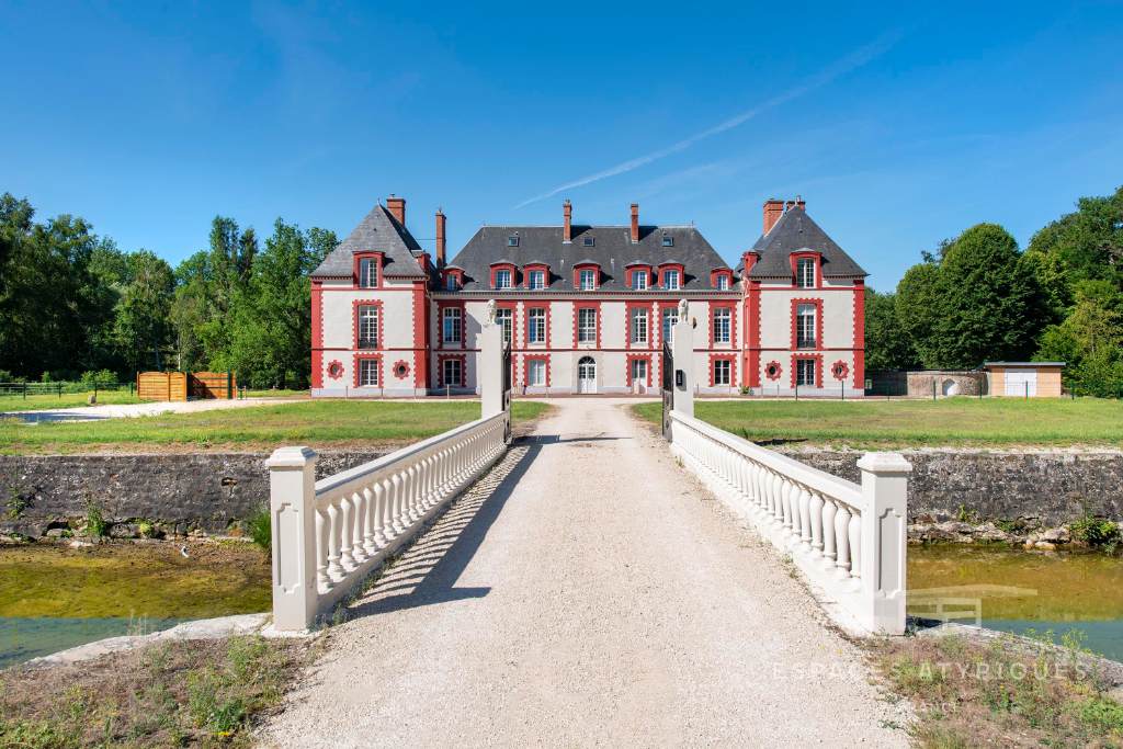 Duplex in a castle and its park